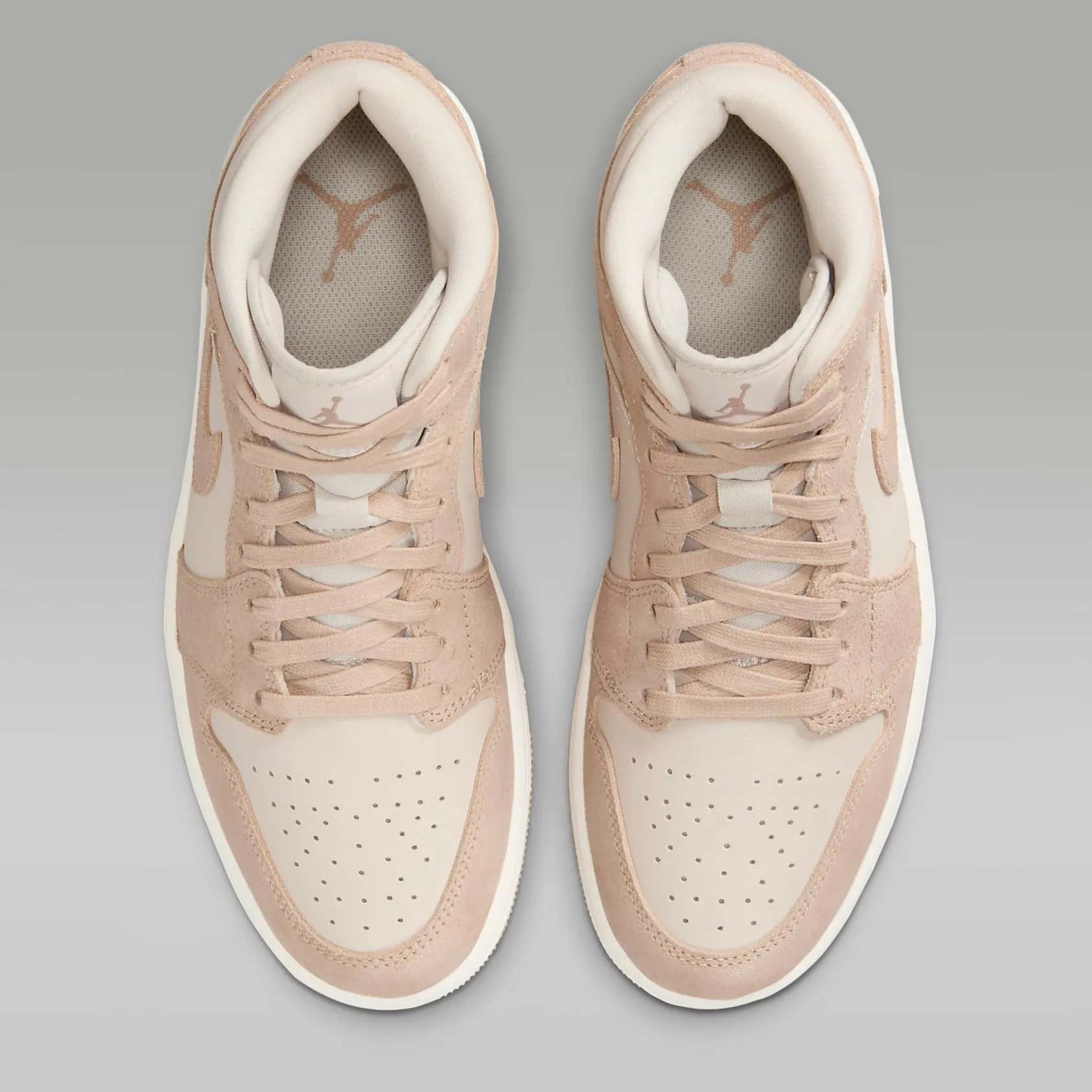 Air Jordan 1 Mid SE Women's Shoes