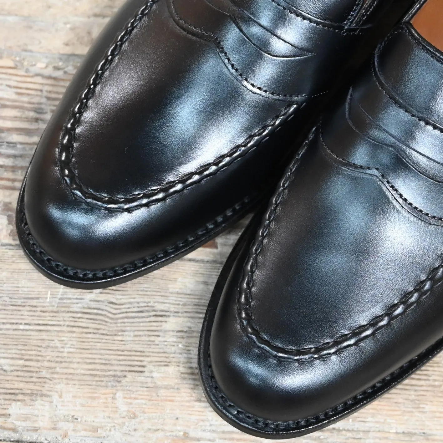 Allen Edmonds Randolph Slip On Penny Loafer In Black