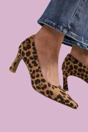 Beast Fashion Faux Suede Leopard Point Toe Pumps