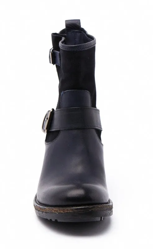 BOOTS ANN TUIL KRISTY BIKER