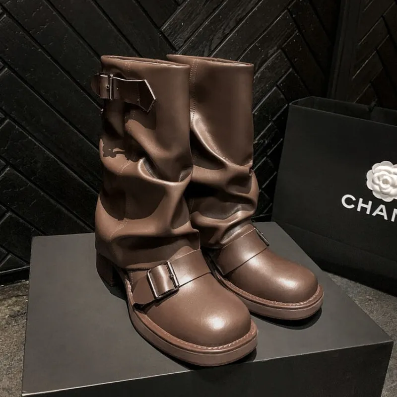French Vintage Belt Buckle Detail Round-Toe Chunky Heel Boots