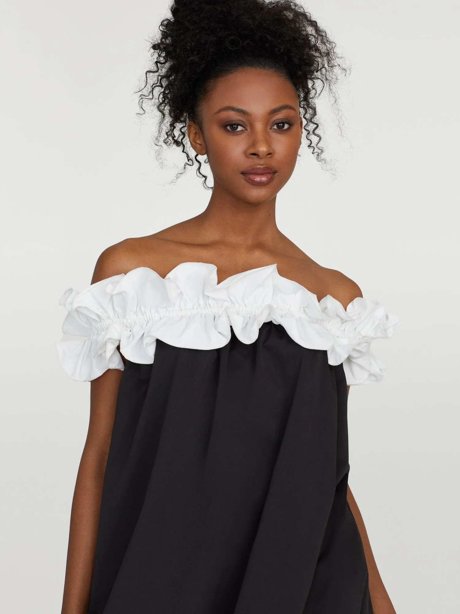 Jahzara Off-The-Shoulder Bubble Dress