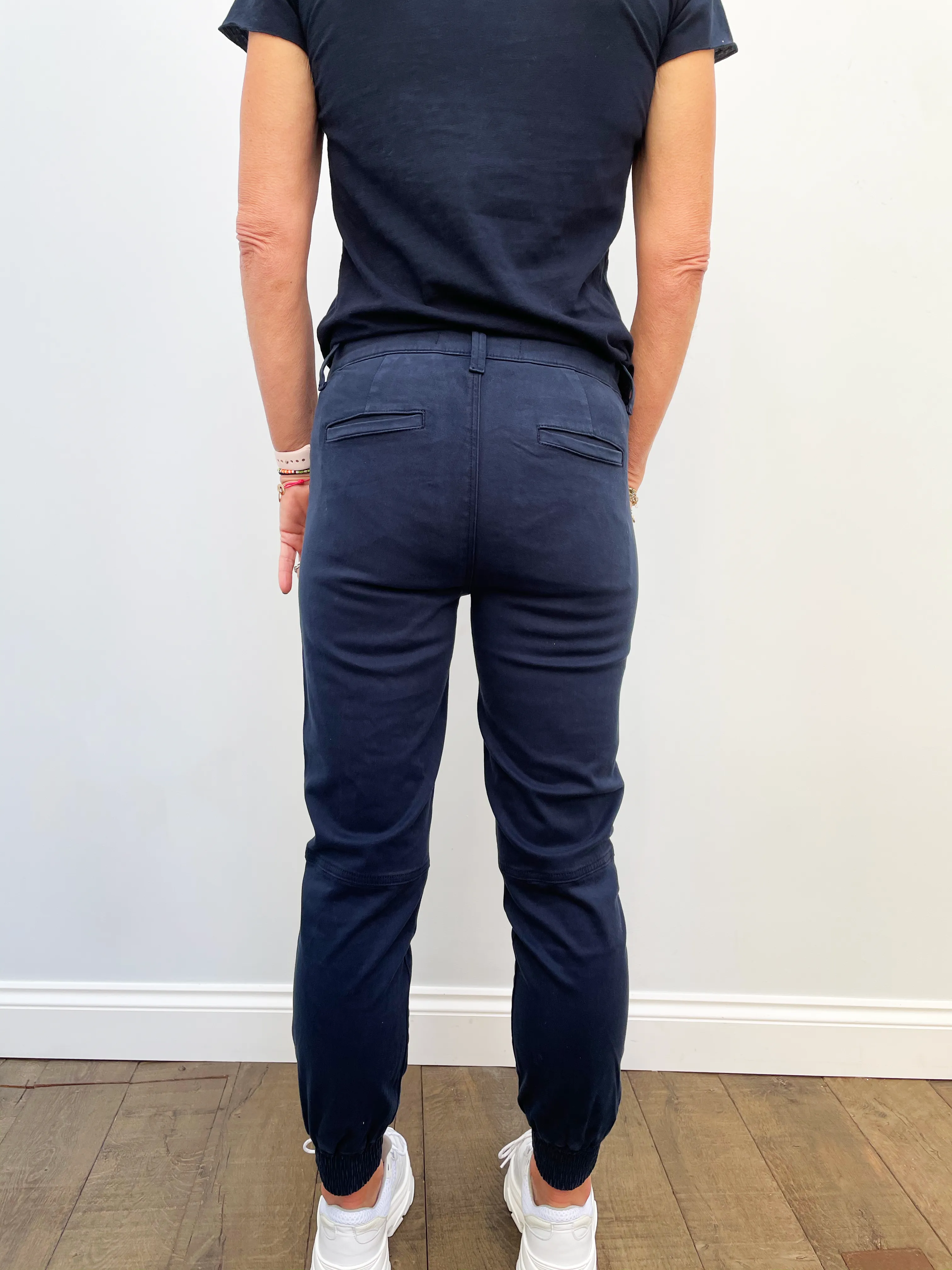 JB Arkin Zip Ankle Jogger in Nightout