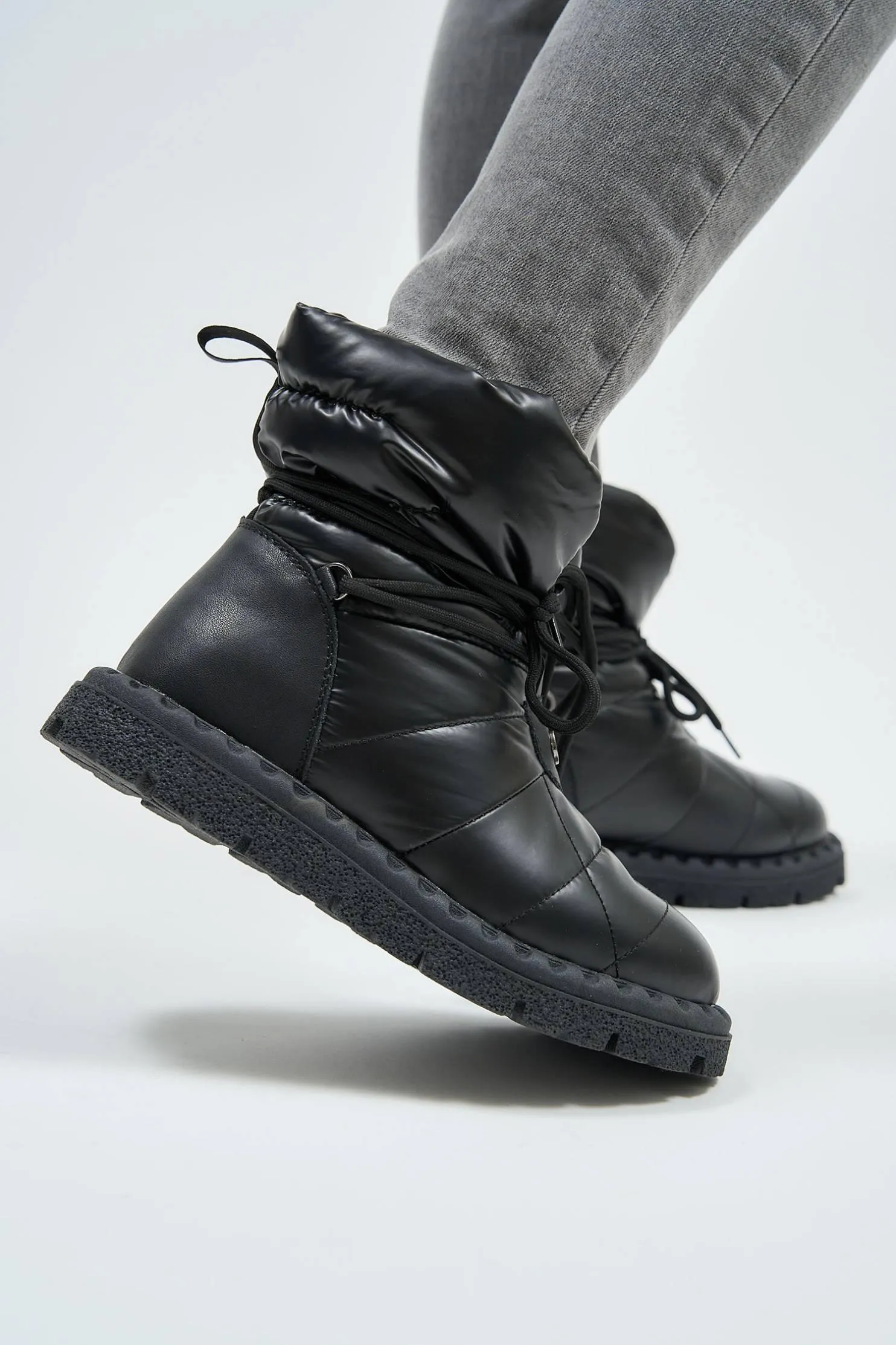 Matte Puff Black