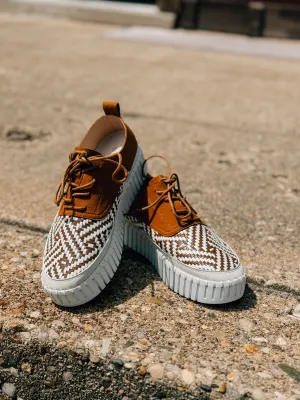 Sneakers | Cashew