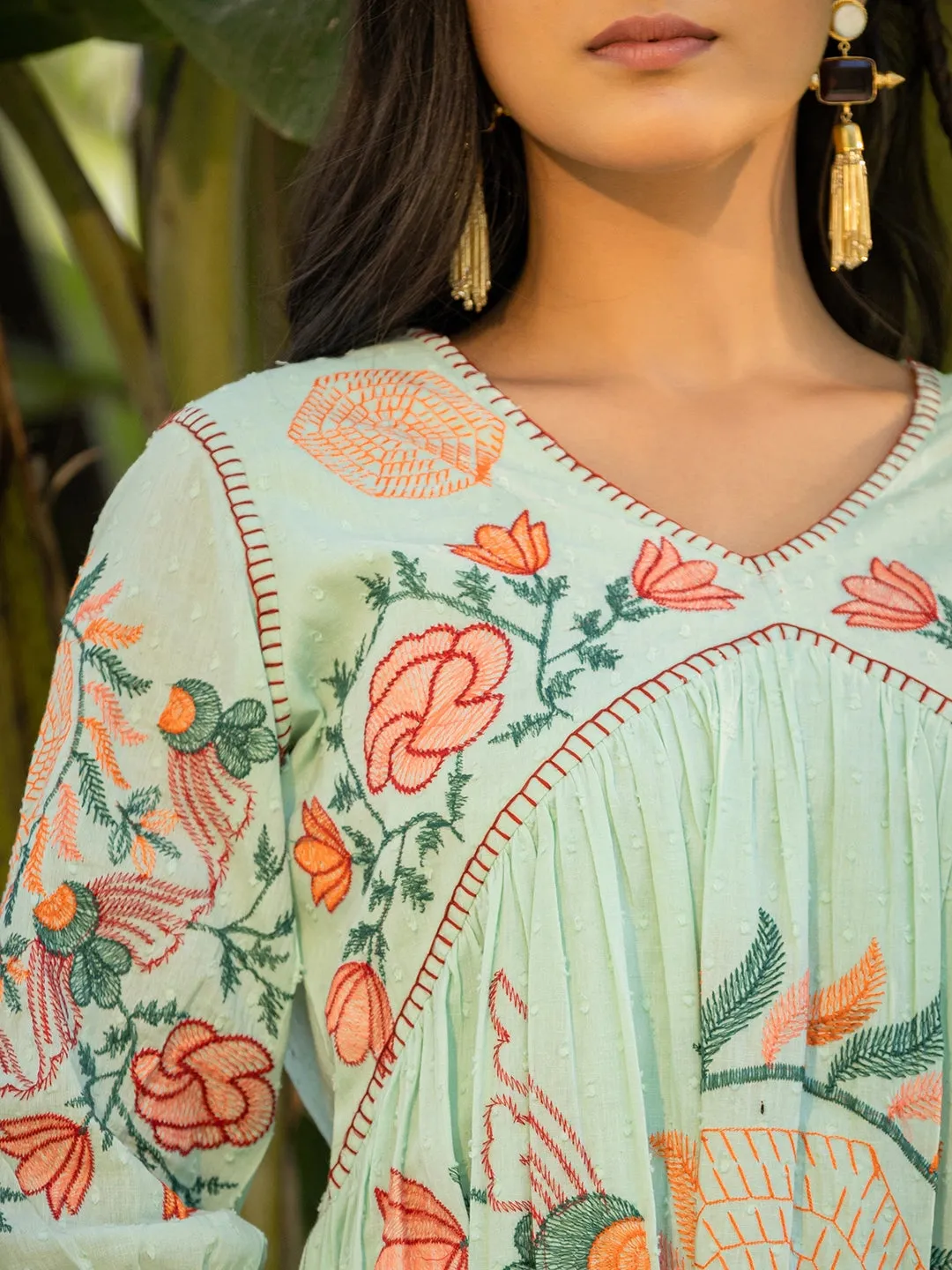 WOMEN'S GREEN TIMELESS EMBROIDERY SHORTS